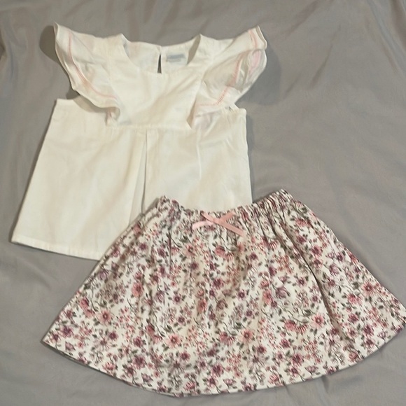 Edgehill Collection Floral Skirt with Coordinating White and Pink Top - Picture 2 of 6